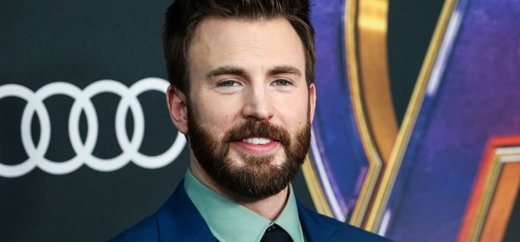 Chris Evans zseniálisan reagált a pénisz képes bakijára