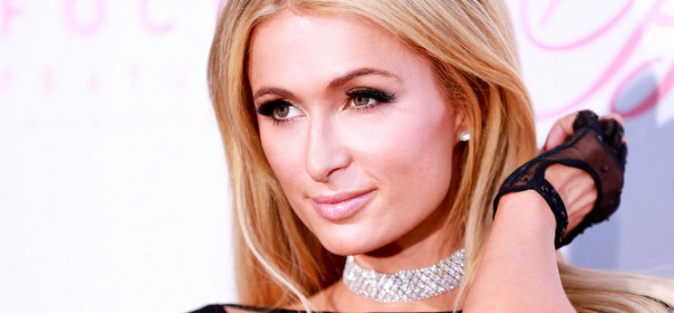 Paris Hilton: a nő, akinek mindene megvan, még sincs semmije – kritika