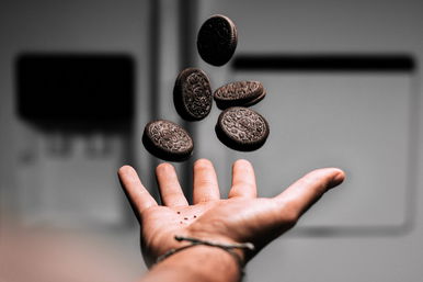 Mit jelent az Oreo keksz neve? Semmi különöset, mégis minden benne van