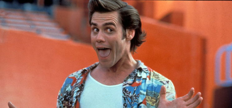 Jön az Ace Ventura folytatása, de Jim Carrey helyett az X-Men-filmek sztárjával?