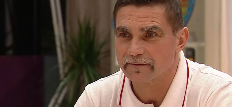 Ambrus Attila lehúzott 2 millió forintot a vécén – Nem fogod elhinni, hogy miért