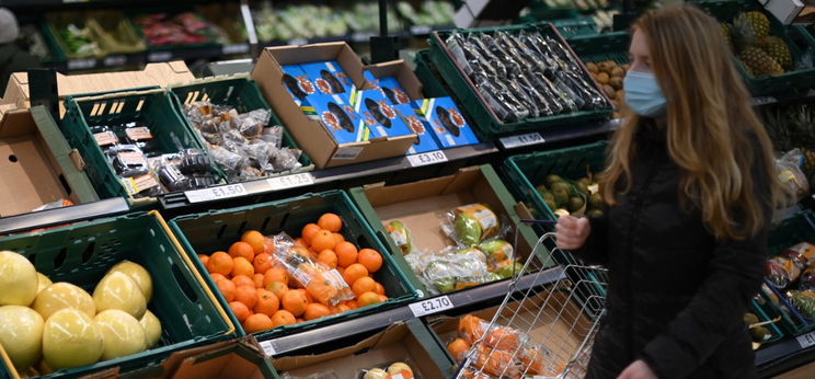 A Tesco és a Lidl polcain is nagyon visszaesett a hazai élelmiszerek aránya