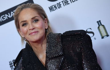 Sharon Stone nem vett fel bugyit, majd széttette a lábát - most elárulta, hogy vették rá a filmtörténelem legnagyobb villantására