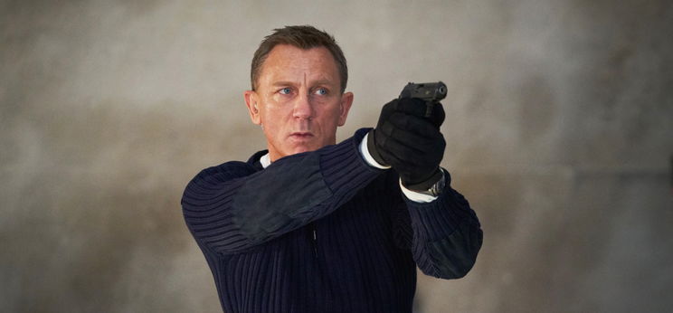 Fantasztikus hírt kaptak a James Bond-rajongók