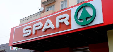 Szörnyű hírt közölt a Spar – Rengeteg magyar vásárlót érint!