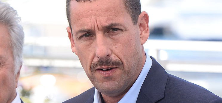 Gyászol Adam Sandler: „Életem legnagyobb nevetései vele voltak”