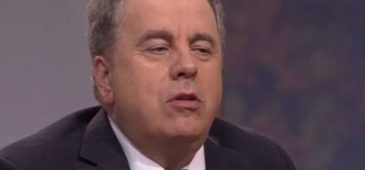 Friderikusz Sándor és az RTL Klub rendesen odapörkölnek a TV2-nek – videó