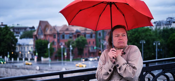 Csúnya lesz: kettészakad Magyarország, óriási mennyiségű eső zúdul az ország egyik felére - részletes időjárás-előrejelzés!