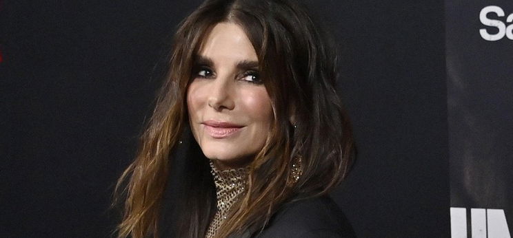 Sandra Bullock visszatért a vörös szőnyegre – Méghozzá nem is akárhogyan!