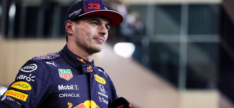 Max Verstappen az utolsó körben tudta megelőzni Hamiltont – Ő a Forma-1 új világbajnoka