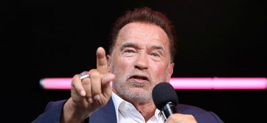 Elborzadsz: Arnold Schwarzenegger nevét el akarták venni, az első filmjében még ezzel a felismerhetetlen névvel szerepelt