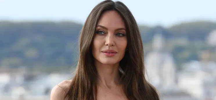 Angelina Jolie-t lebuktatta a titkos szerelme?