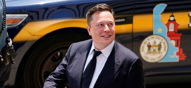 Elon Musk ismét becsajozott: csak nem Britney Spears az új nője?