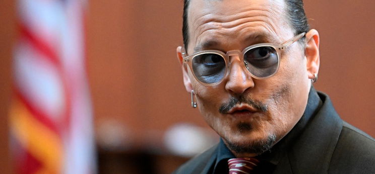 Johnny Depp exfelesége patkányként próbálja kirágni magát a botrányból - Megint szánalmas dolgot csinált