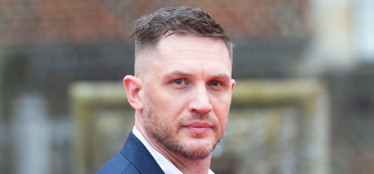 Így néz ki a szuperjóképű Tom Hardy csúcsbombázó felesége, a gyönyörű Charlotte Riley