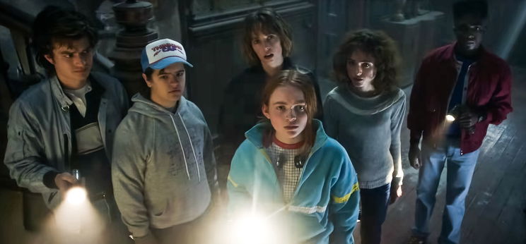 Óriásit bakizott a Netflix, őrjöngenek a Stranger Things rajongók