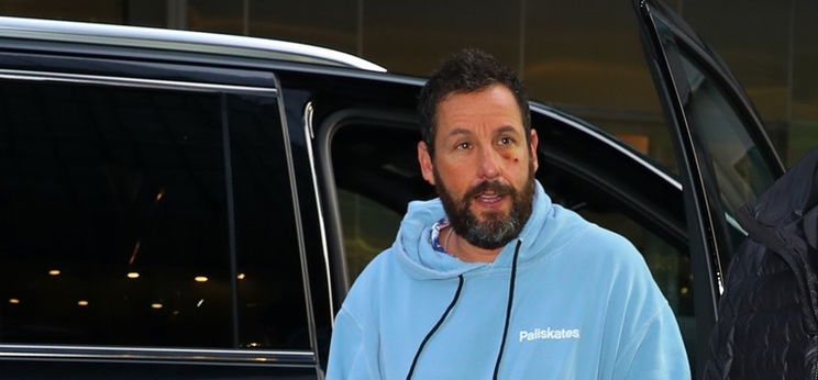 Adam Sandler olyan csúcsbombázó csajjal jött össze, hogy kultúrák kötöttek hirtelen békét - így néz ki most a Ne szórakozz Zohannal-film szépséges főszereplője