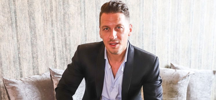 Láttad már Vastag Csaba bombázó barátnőjét? Azt is megnézheted, mit csinálnak az ágyban