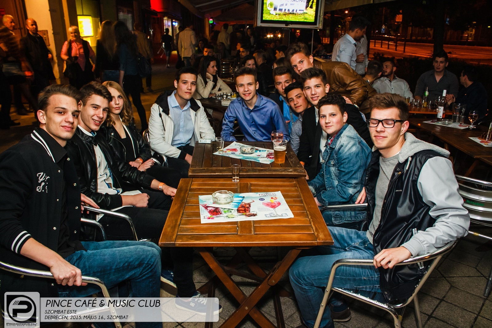 DEBRECEN, PINCE CAFÉ & MUSIC CLUB - 2015. MÁJUS 16., SZOMBAT
