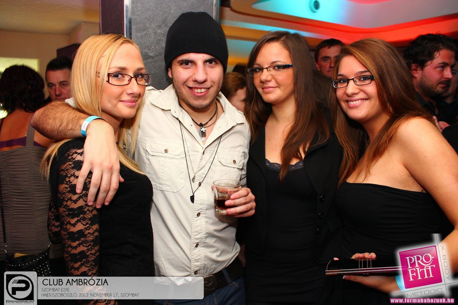 HAJDÚSZOBOSZLÓ, CLUB AMBRÓZIA 2012.NOVEMBER 17.,SZOMBAT