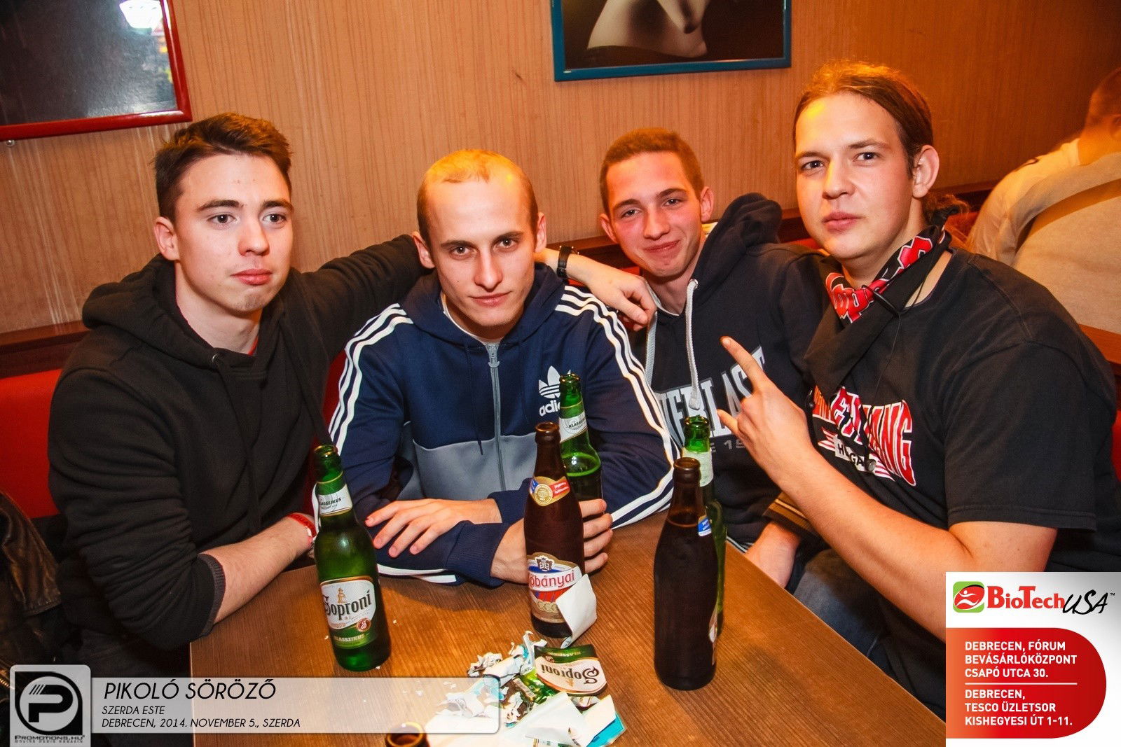 DEBRECEN, PIKOLÓ SÖRÖZŐ - 2014. NOVEMBER 5., SZERDA