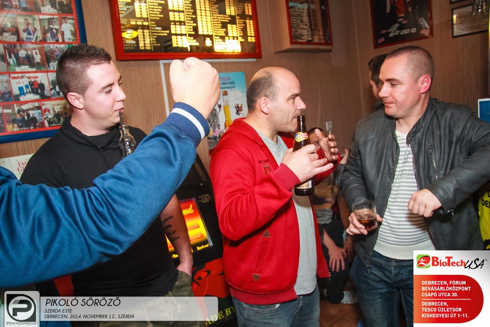 DEBRECEN, PIKOLÓ SÖRÖZŐ - 2014. NOVEMBER 12., SZERDA