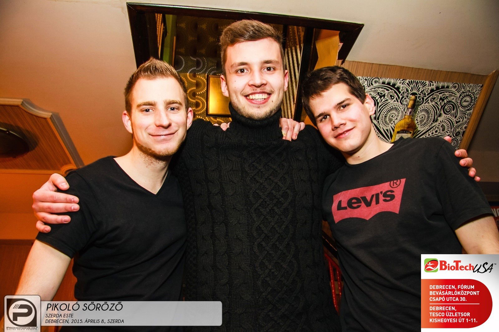 DEBRECEN, PIKOLÓ SÖRÖZŐ - 2015. ÁPRILIS 8., SZERDA