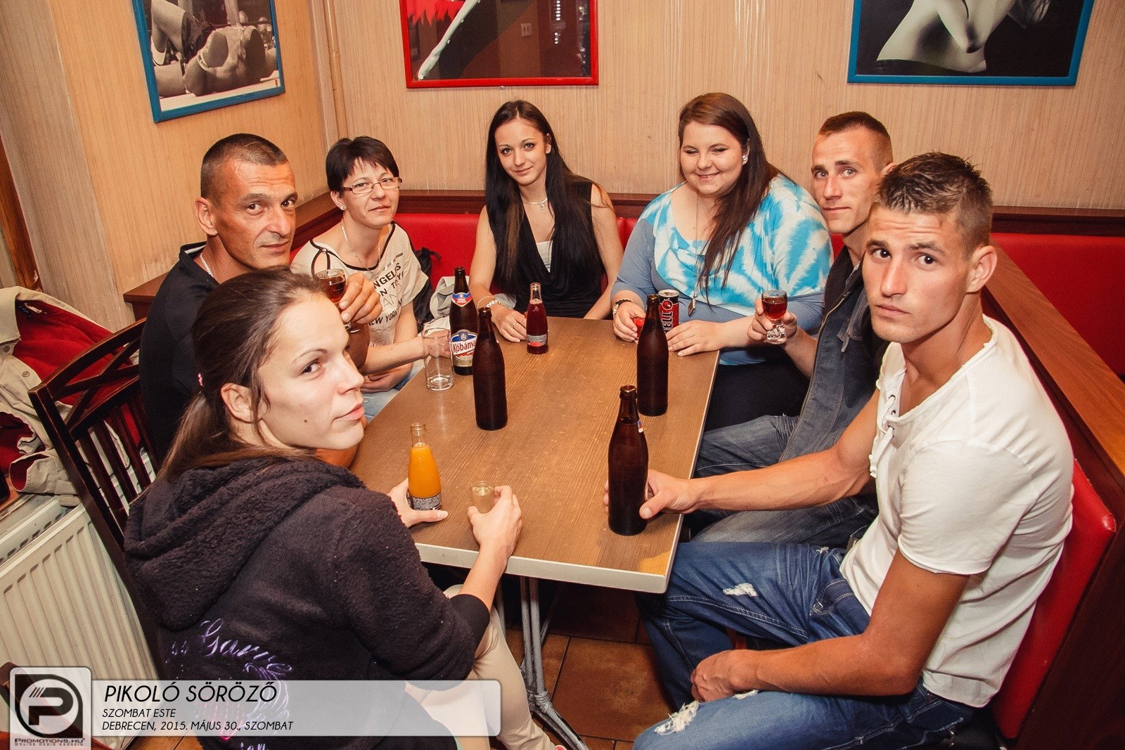 DEBRECEN, PIKOLÓ SÖRÖZŐ - 2015. MÁJUS 30., SZOMBAT