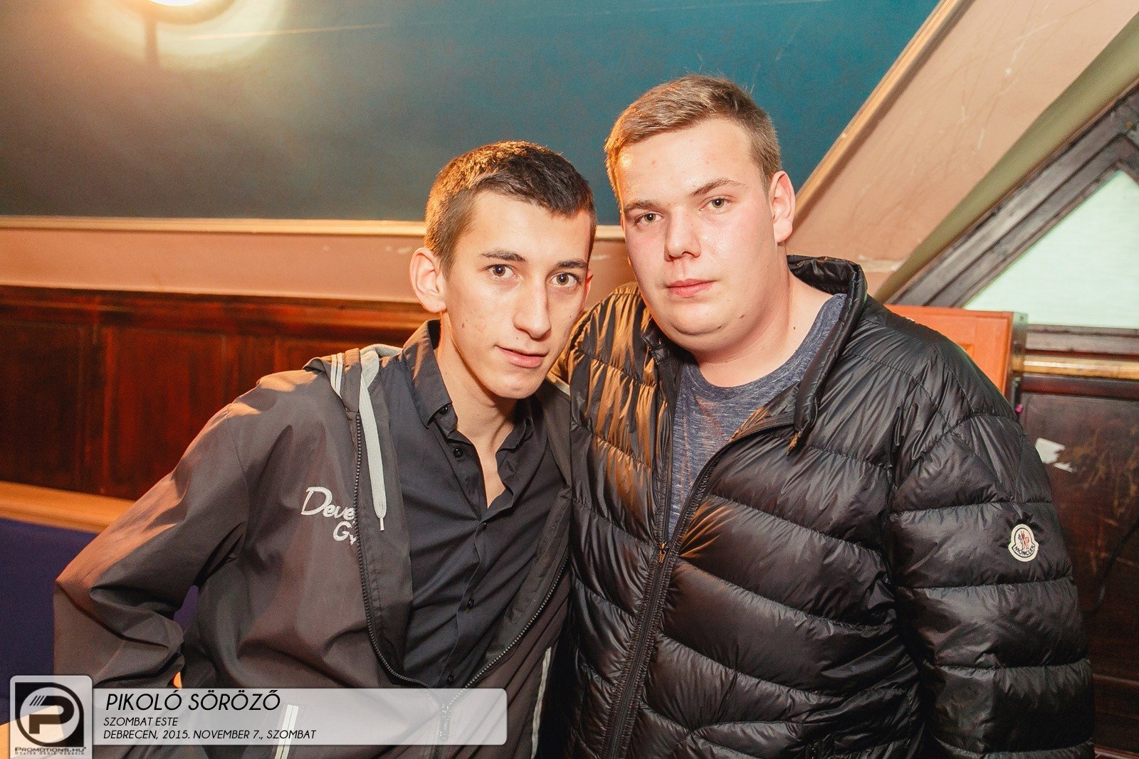 DEBRECEN, PIKOLÓ SÖRÖZŐ - 2015. NOVEMBER 7., SZOMBAT
