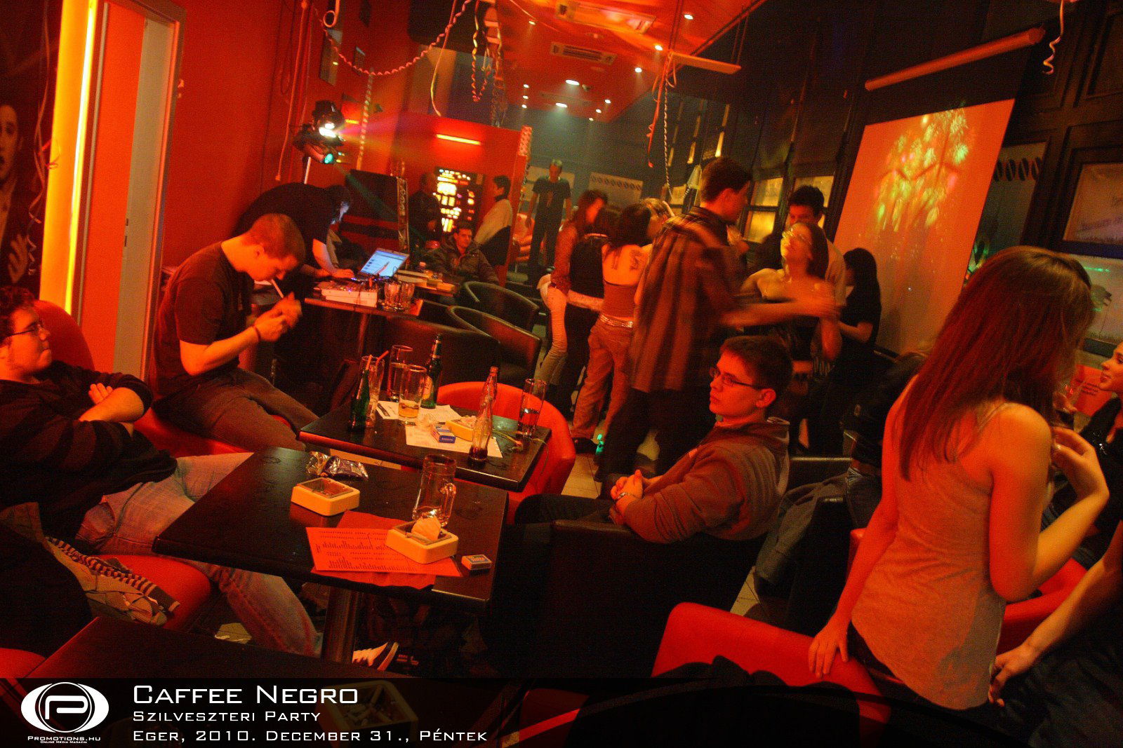 Eger, Caffee Negro - 2010. december 31., Péntek