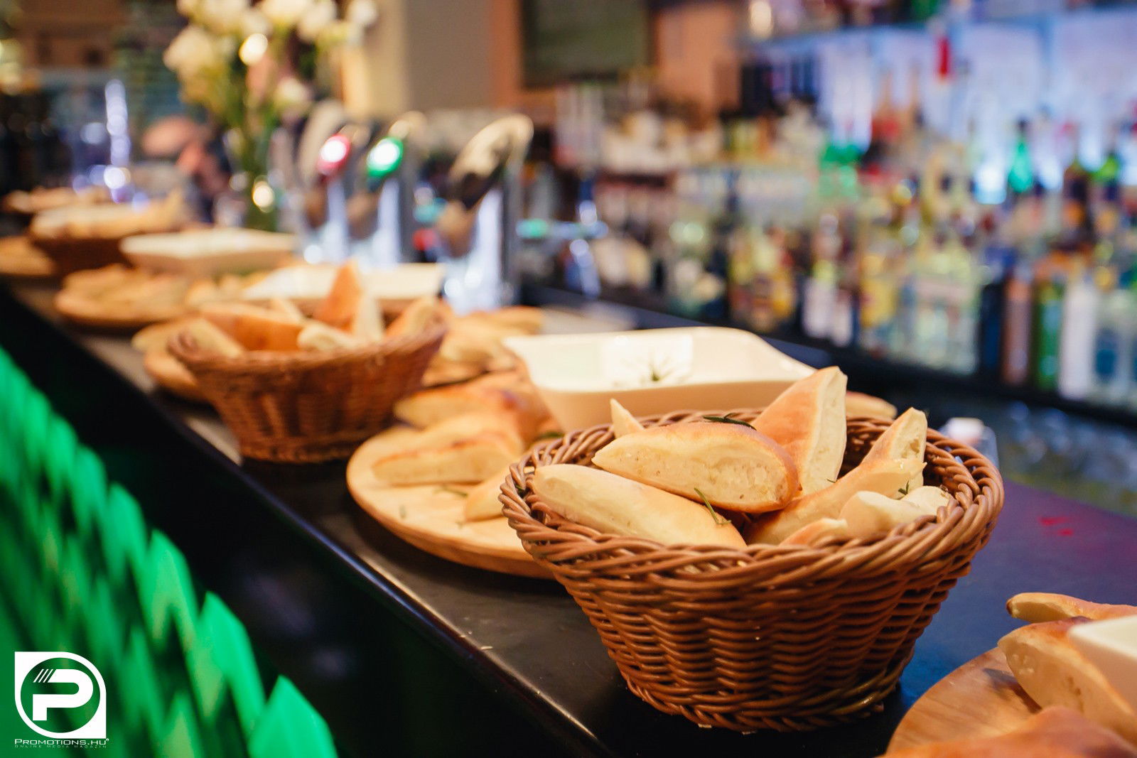 DEBRECEN, BUTIQ - 2015. DECEMBER 8., KEDD