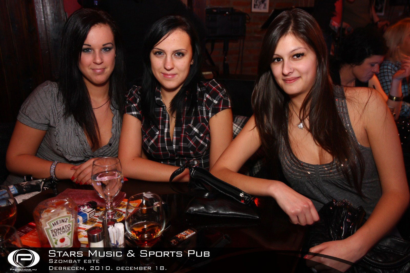 Debrecen, Stars Music & Sports Pub - 2010. december 18. Szombat