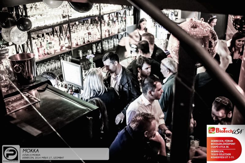 DEBRECEN, MOKKA DRINK BÁR - 2014. MÁJUS 17., SZOMBAT