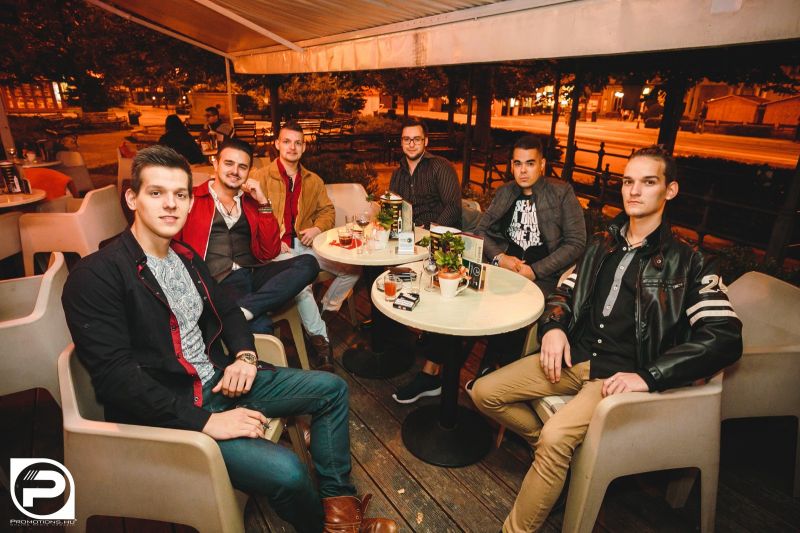 DEBRECEN, BARIO CAFE - 2016. SZEPTEMBER 24., SZOMBAT