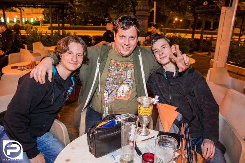 DEBRECEN, BARIO CAFE - 2016. ÁPRILIS 23., SZOMBAT