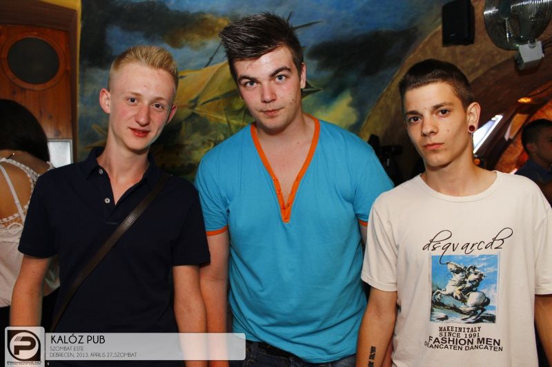 DEBRECEN, KALÓZ PUB, 2013.ÁPRILIS 27.,SZOMBAT