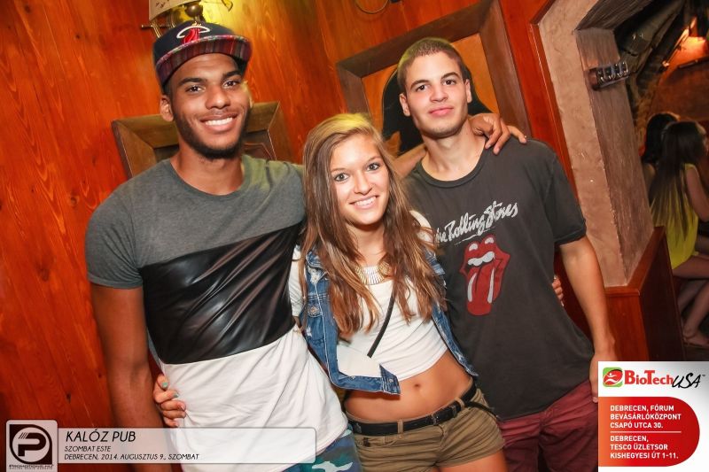 DEBRECEN, KALÓZ PUB - 2014. AUGUSZTUS 9., SZOMBAT