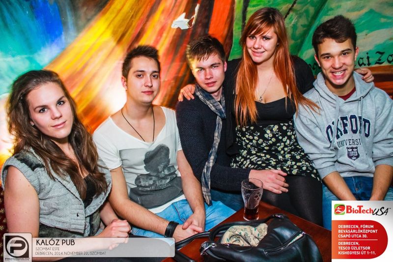 DEBRECEN, KALÓZ PUB - 2014. NOVEMBER 22., SZOMBAT