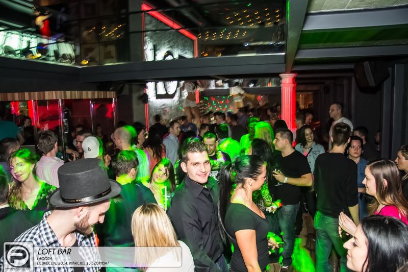 DEBRECEN, LOFT BÁR - 2014. MÁRCIUS 1., SZOMBAT