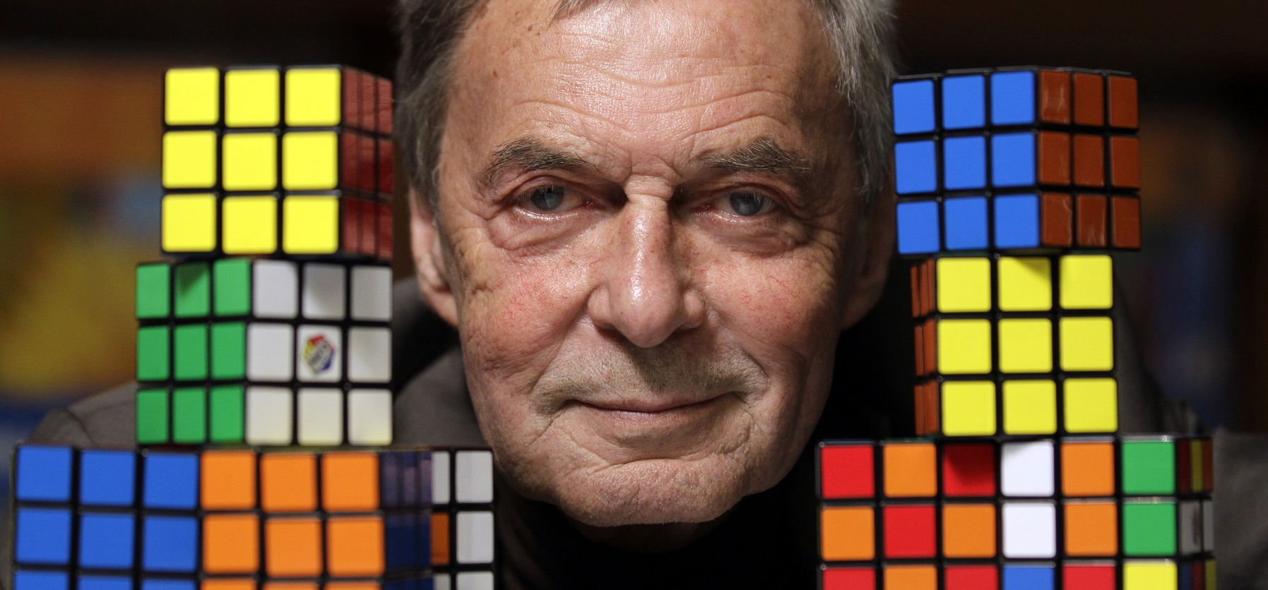 Nagy magyar évforduló: 47 évvel ezelőtt Rubik Ernő feltalálta a bűvös kockát - galéria