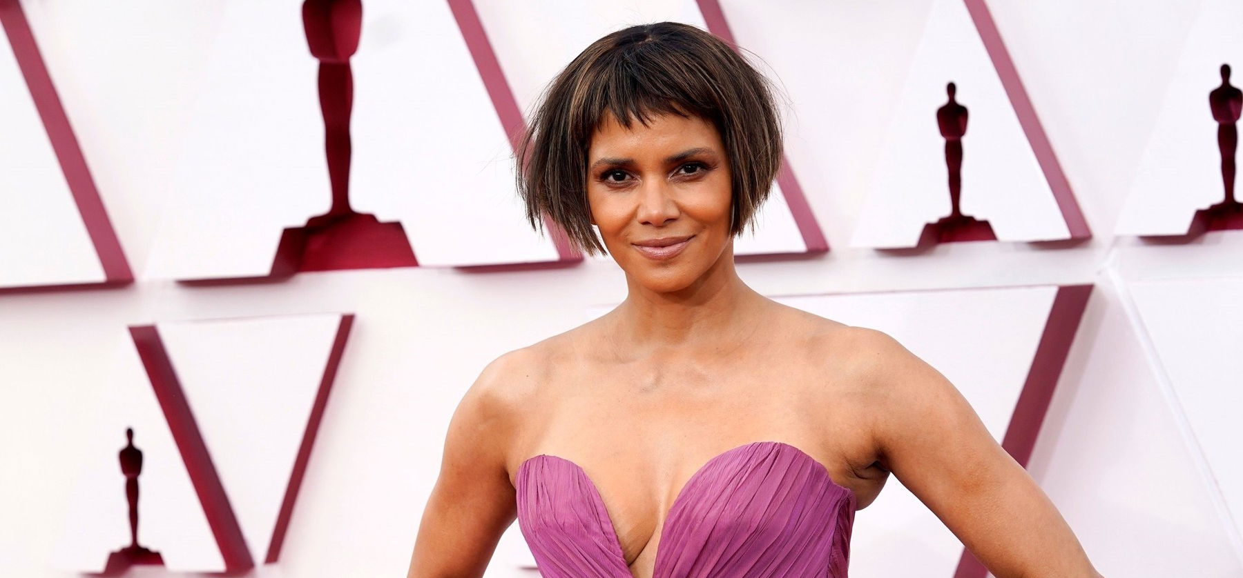 Halle Berry 55 éves lett: íme pár pikáns kép Hollywood egyik legszexibb színésznőjéről! – 18+