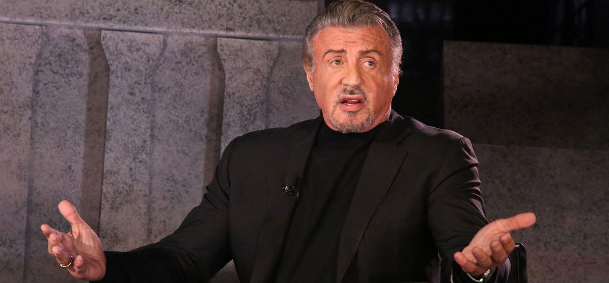 Elárverezik Sylvester Stallone legféltettebb kincseit – Nézd meg, miktől szabadul meg a Rocky sztárja!