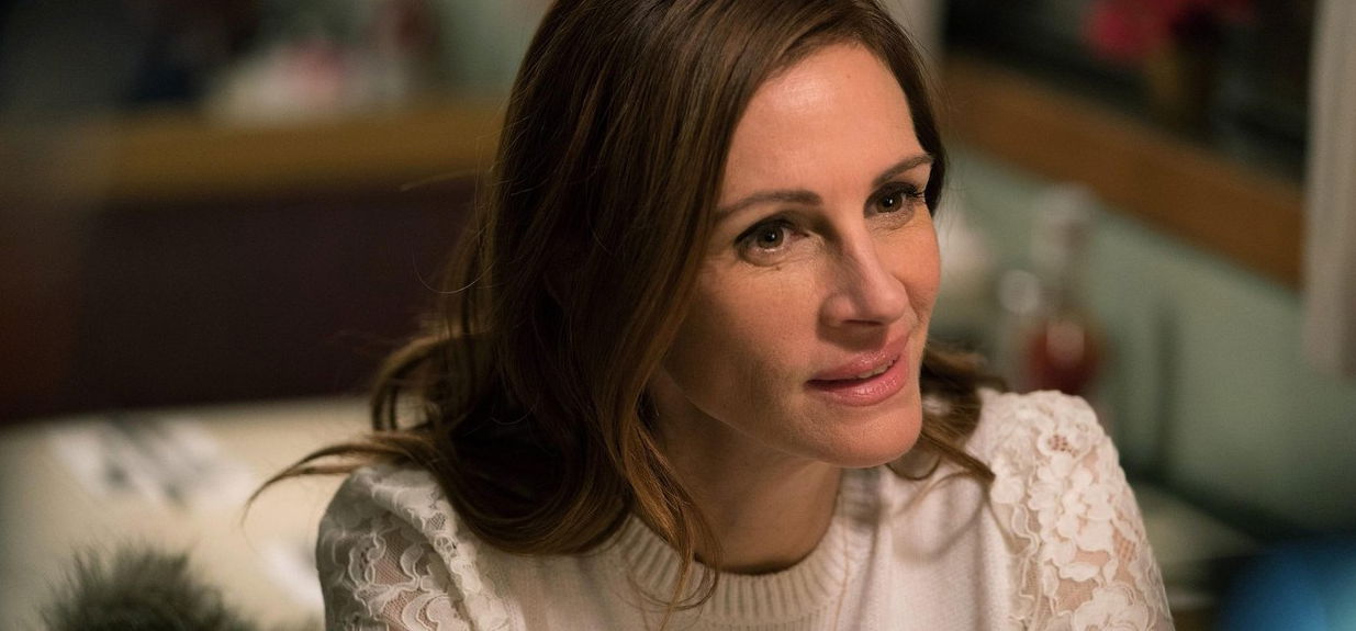 Kiábrándító: Julia Roberts tényleg így néz ki egy átlagos hétköznapon? – lesifotók