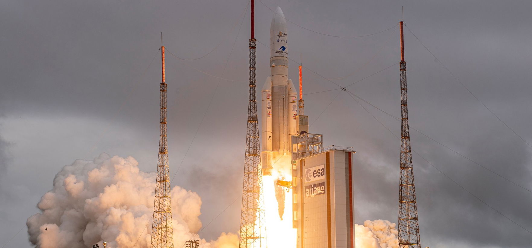 Fellőtték az űrteleszkópot, ami százszor nagyobb teljesítményű, mint a Hubble - galéria