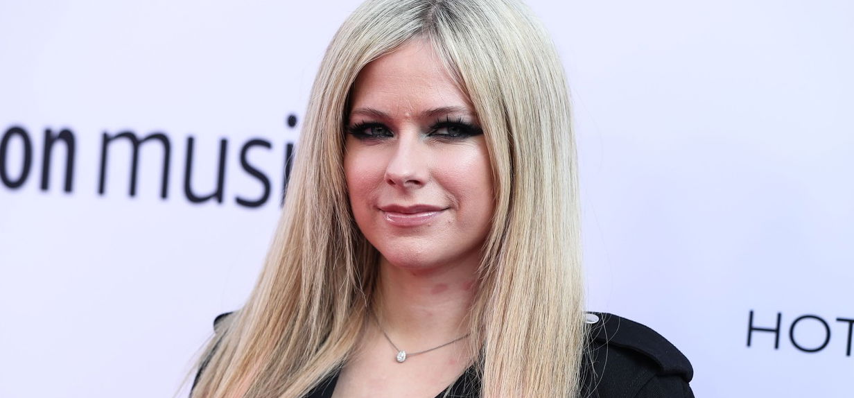 Avril Lavigne megmutatta a pasiját - Meg fogsz lepődni, hogy kivel jött össze!