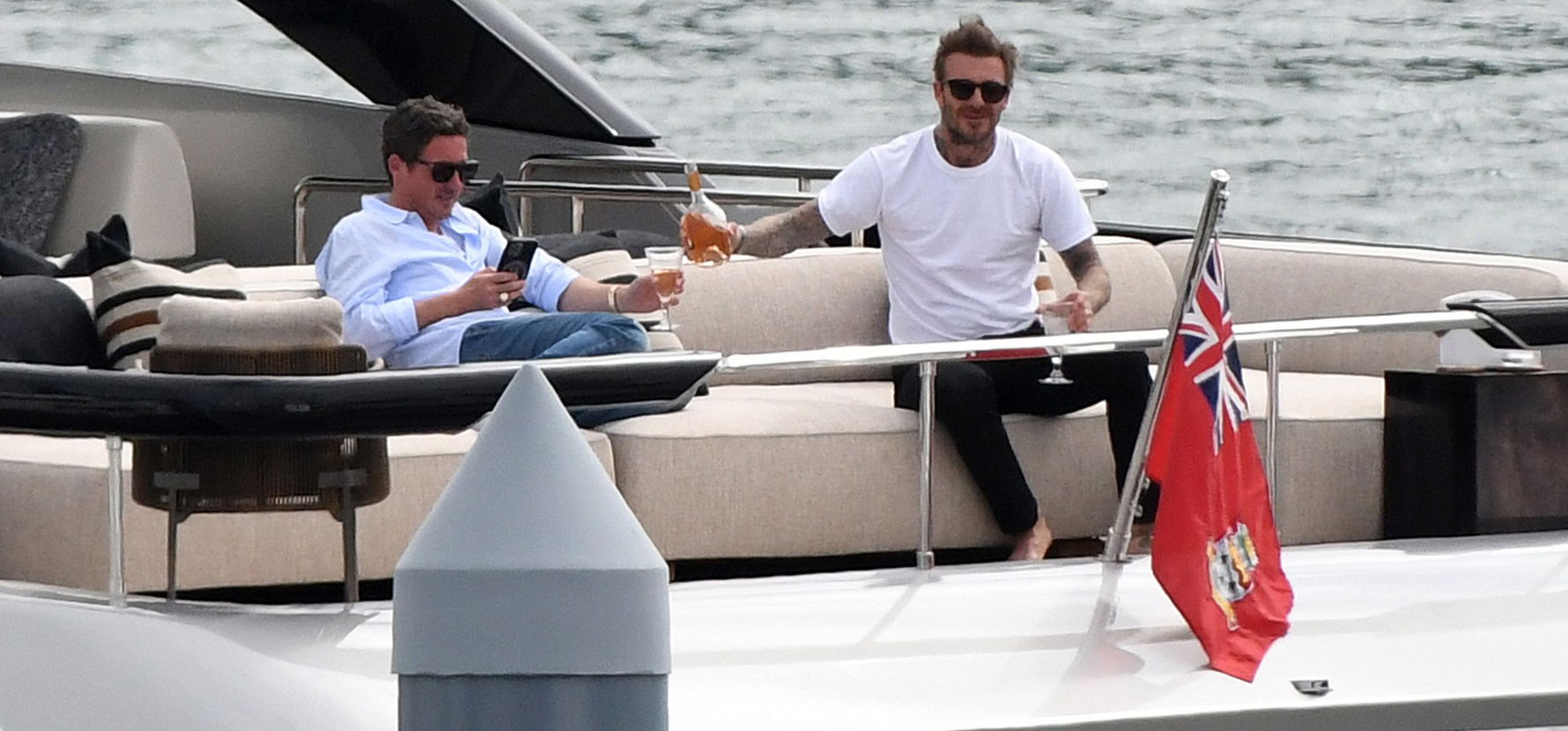 David Beckham inkább elmenekült a világ elől – lesifotók