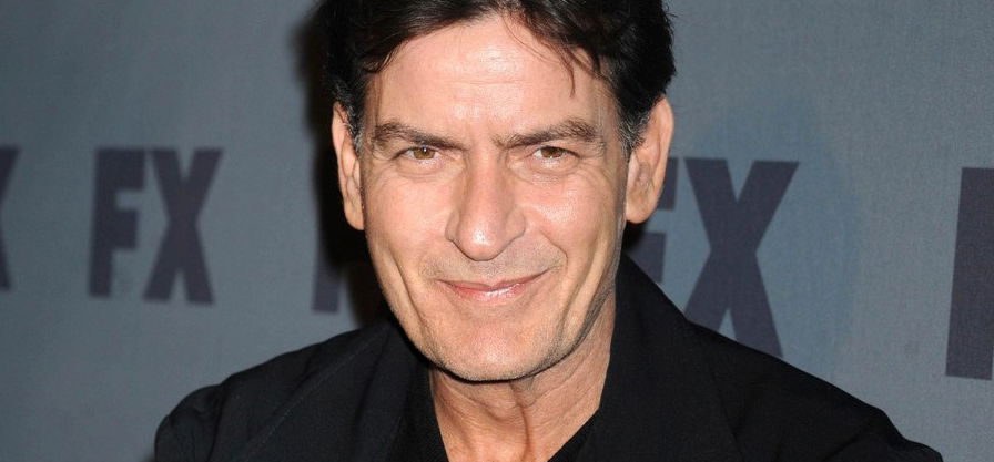 Így néz ki most Hollywood egykori legnagyobb partyarca, Charlie Sheen