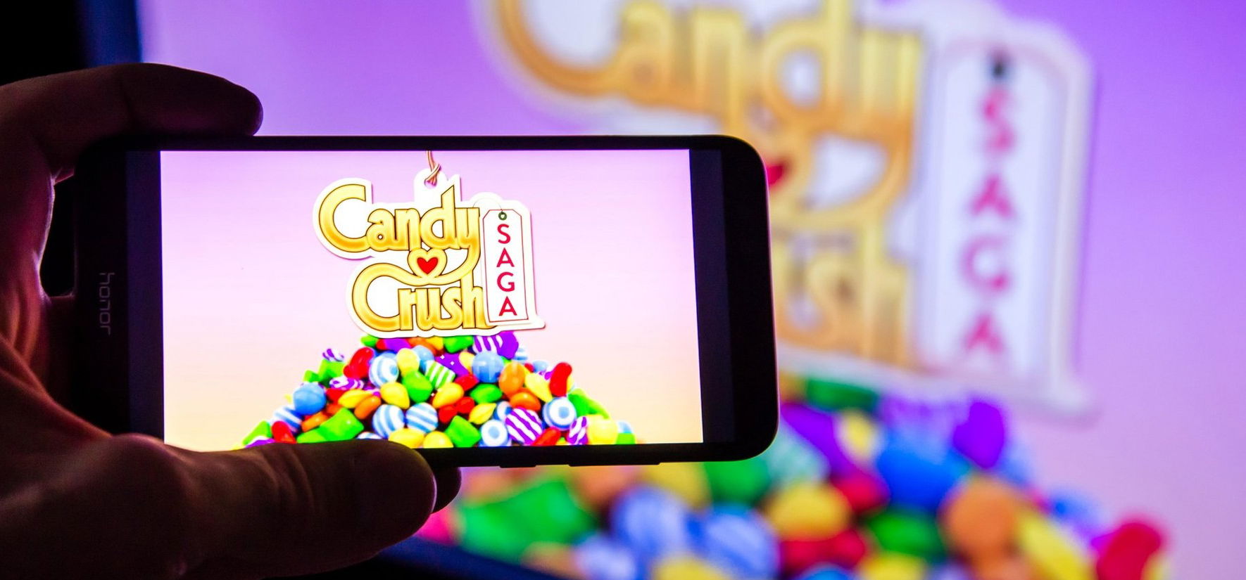 Te is imádod a Candy Crusht? Elképesztő, hogyan ünnepelték meg a születésnapját