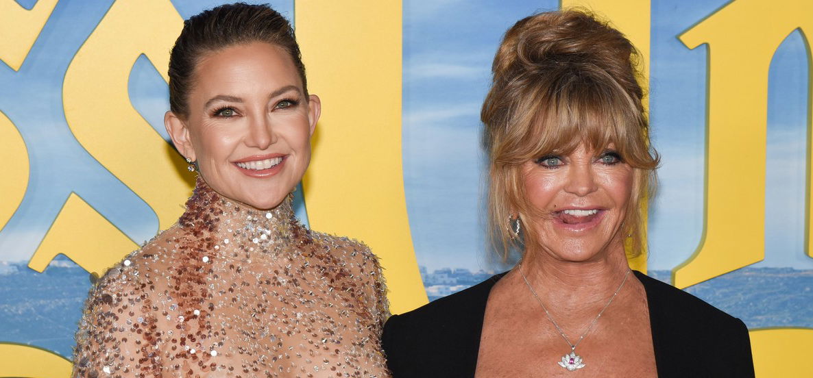 Anya-lánya szépségbomba: Kate Hudson és Goldie Hawn csak úgy ragyogtak a díszbemutatón