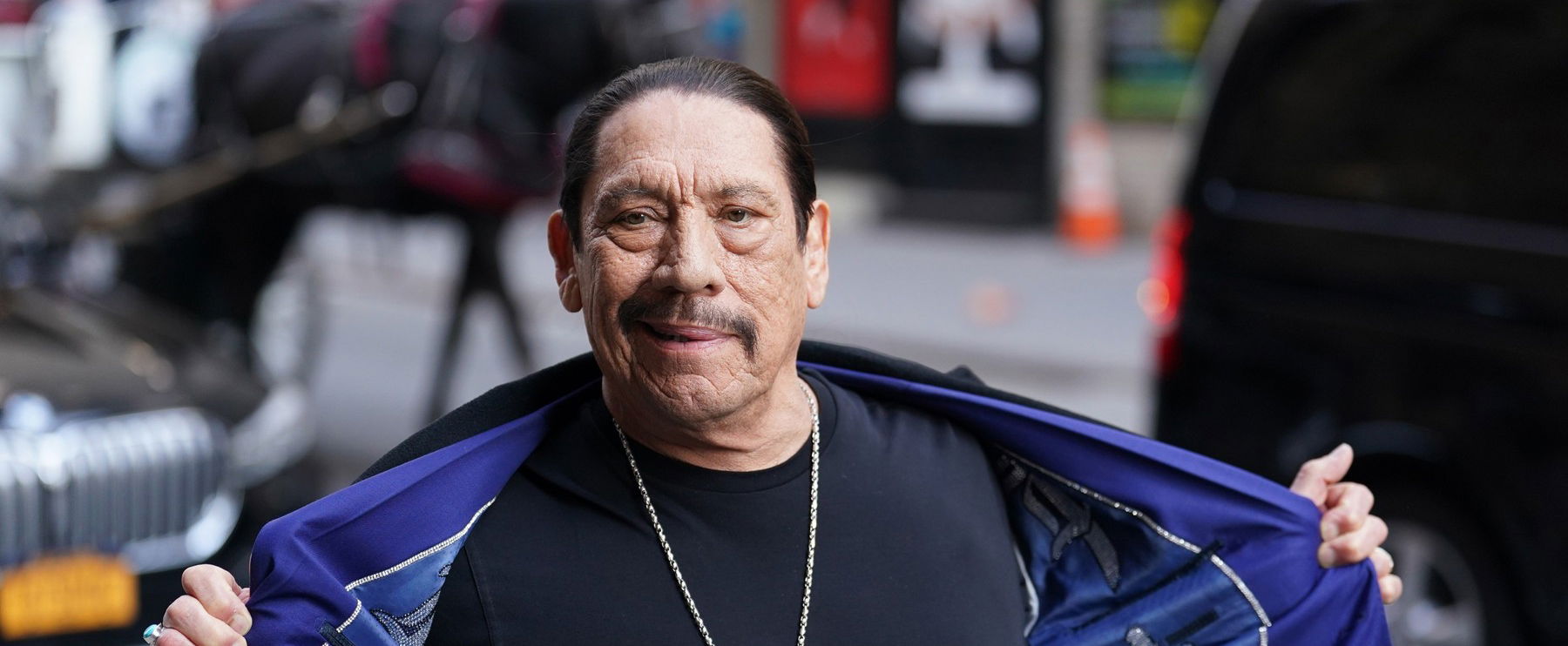 Machete akkor a legfélelmetesebb, amikor mosolyog - Így néz ki 78 évesen Danny Trejo